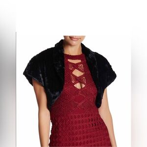 Kyi Kyi Faux Fur Bolero New With Tag